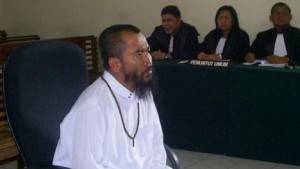 Islamtische geestelijke Widiyanto wordt beschuldigd van seksueel misbruik (Foto: www.hnl.be)
